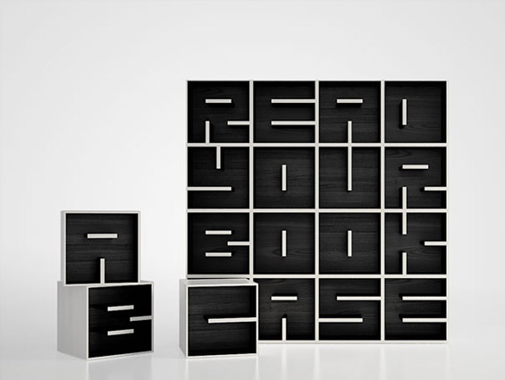 „Откачени“ полици за кул домашни библиотеки