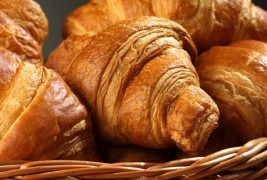 Вкусни мекички кроасани за појадок