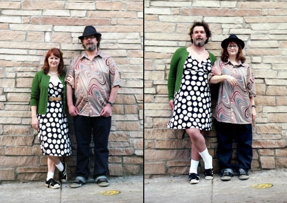 (2) Кога љубовните двојки ќе си ги заменат улогите и облеката Кога љубовните двојки ќе си ги заменат улогите и облеката