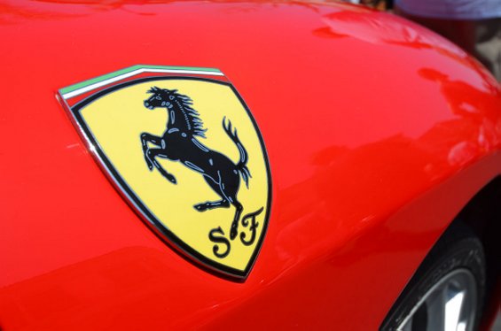 Историјата на најпознатите автомобилски логоа