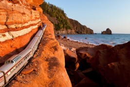 Воз „дух“ патува низ Канада