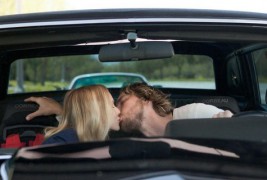 Филм: Удри и бегај (Hit and Run)