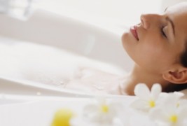 Релаксирајте се во детоксицирачка бања