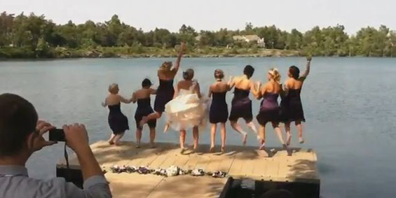 Најсмешните паѓања на свадби во 2012 година