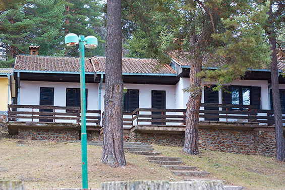 Зимска пладневна прошетка покрај Беровско Езеро