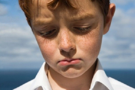 (2) Зошто не добивате комплименти колку што заслужувате? Зошто не добивате комплименти колку што заслужувате?