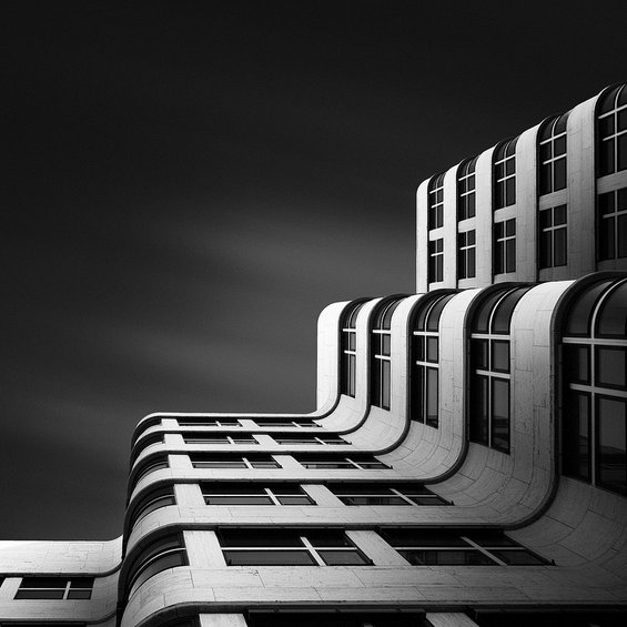 Одлични црно-бели фотографии од неверојатни градби низ светот