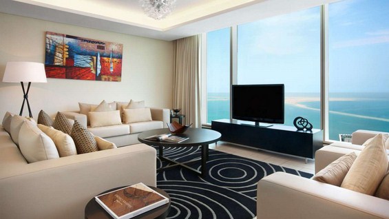 (7) Секси хотел кој ќе ве вивне во облаците Секси хотел кој ќе ве вивне во облаците