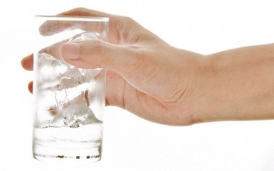 Поучна приказна: Чаша вода
