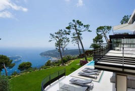 Прекрасна вила на француската ривиера