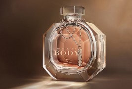 Женски парфеми кои ја одбележаа 2012 година