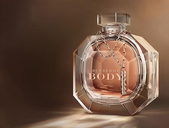 Женски парфеми кои ја одбележаа 2012 година