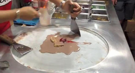 Како се прави сладолед во Тајланд?