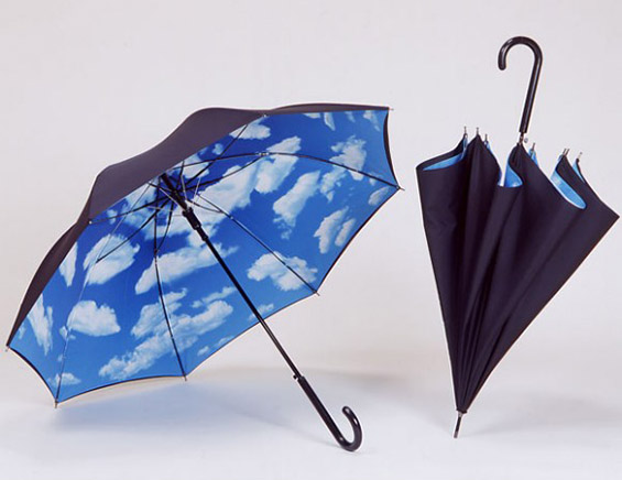Чадорче кое ќе ве натера да заборавите дека надвор врне