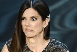 И познатите прават смешни гримаси