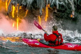 Возбудлива кајакарска авантура покрај активен вулкан