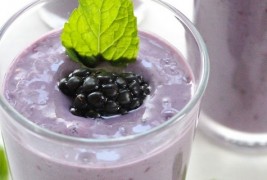 Пролетно смуди од капини, банани и нане