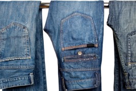 Како да ја зачувате бојата на фармерките