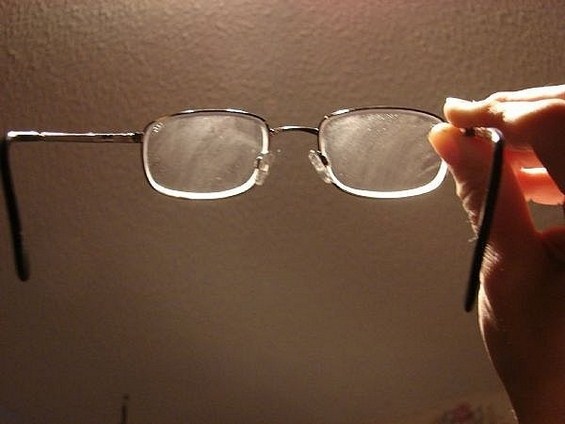 Со какви маки се соочуваат оние кои носат диоптриски очила?