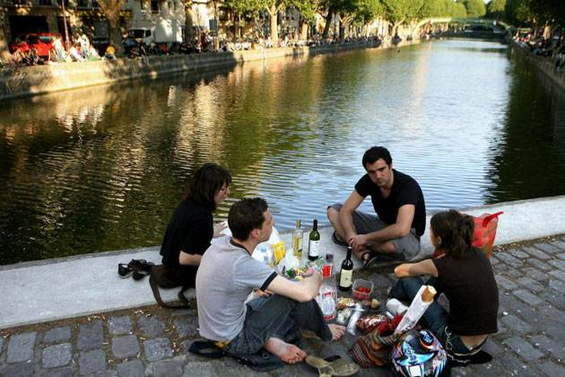 На пикник во Париз