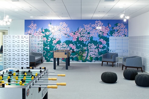 (15) Канцелариите на „Гугл“ во Токио