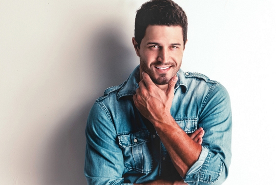 (5) Секси „готвач“ во реклами на кој воздивнува секоја жена