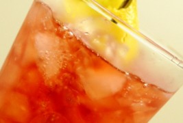 Коктел „Влакнеста мишка“ (Hairy Armpit Cocktail)