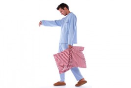 Дали е безбедно да разбудите месечар?