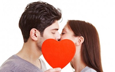 Како хороскопските знаци покажуваат дека се заљубени?