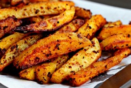 Крцкав зачинет помфрит направен во рерна