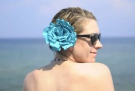 Од мокра коса до опуштена летна фризура за само една минута