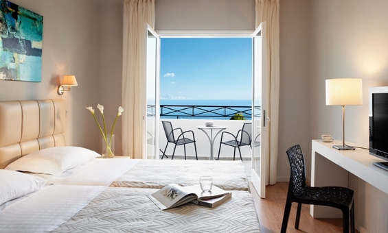 Романтичен хотел во Парга кој ќе ги разбуди вашите сетила