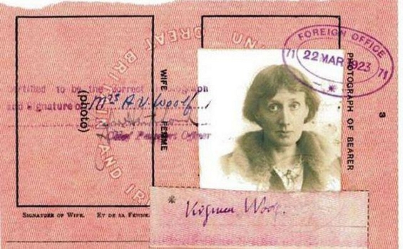 Пасоши кои им припаѓале на познатите личности од минатото
