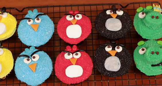 „Angry Birds“ тортички