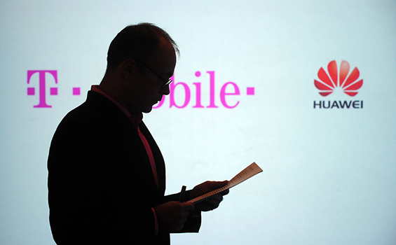 Најтенкиот мобилен телефон во Македонија - Huawei Ascend P6