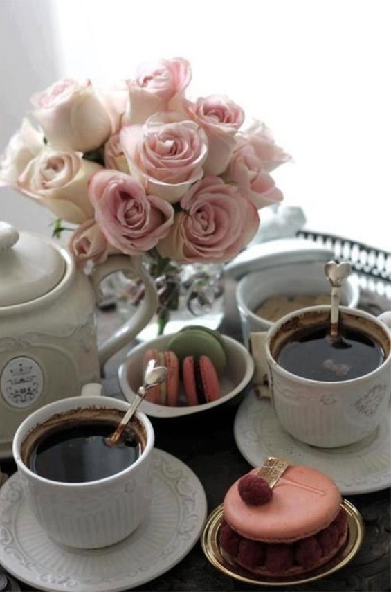 Најубавите утрински будења со шолја кафе