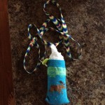 Што да правите со старите излитени чорапи