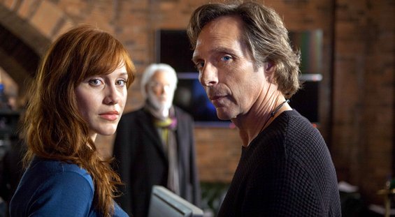 ТВ серија: Поминувајќи граници (Crossing Lines)