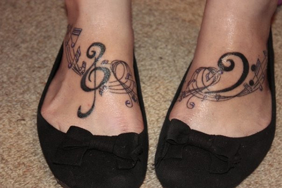 Музички тетоважи за вљубениците во музиката