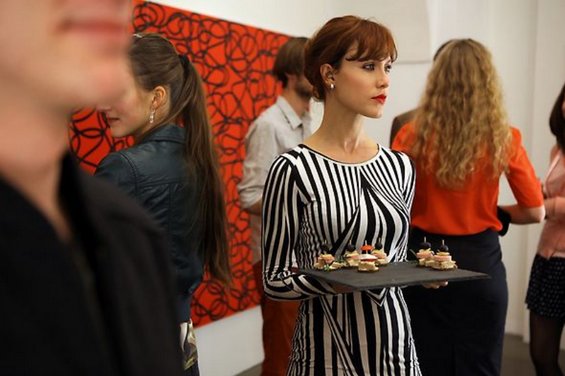 ТВ серија: Поминувајќи граници (Crossing Lines)