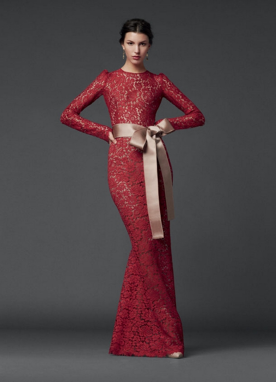 Најубавите фустани од најновата колекција на „Dolceamp;Gabbana“ 