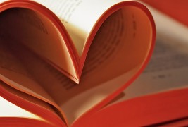 30 знаци дека повеќе ги сакате книгите отколку луѓето