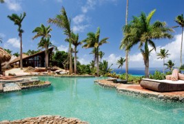 Рајски ресорт на сред Пацифик