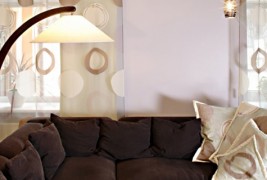 Одберете завеси кои ќе му дадат свежина на домот