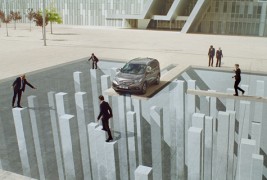 Одлична реклама на „Хонда“ полна со илузии