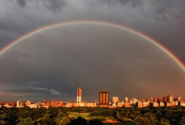Спектакуларното двојно виножито фотографирано ширум светот