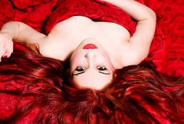 Значењето и историјата на црвената боја