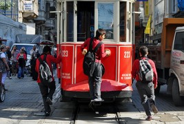 Прошетка низ шармантниот Истанбул