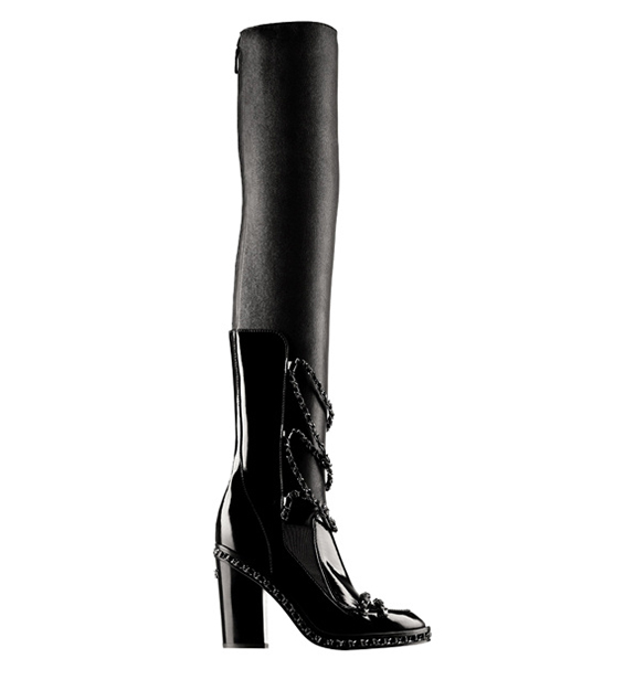 Есенски тренд – високи чизми (ФОТО)