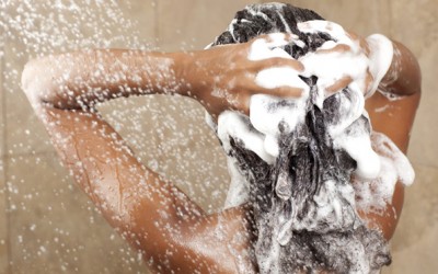 4 експертски правила за миење коса – цел живот погрешно сме се миеле